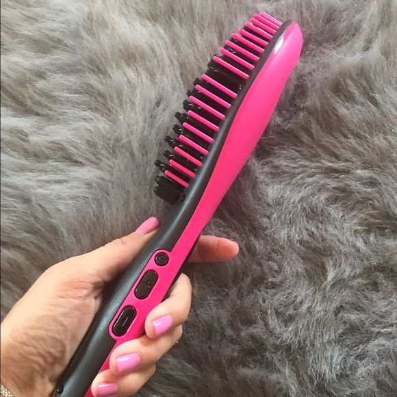 Straight Ahead hair straightening brush - Picture 3 of 3